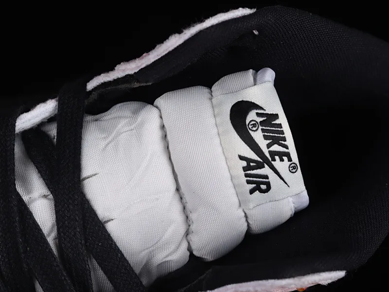All categories Air Jordan Jordan series basketball shoes Air Jordan 1 High Air Jordan 1 High OG "Skyline" AJ1 Jordan 1 denim high-top basketball shoes DX0054-805